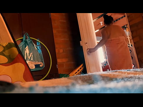 ❤️ Tonton mwen swiv mwen nan douch la, li fout mwen pandan mwen pran yon douch. ❤️ Videyo pònografi nan nou